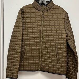 DKNY Quilted jacket! Lightweight.